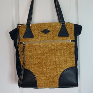 Markham Tote (Lg) Woven & Navy Leather - LIKE NEW